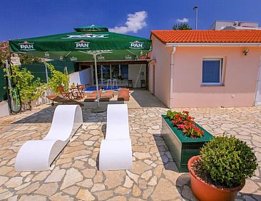 Appartement Appartement mit Balkon