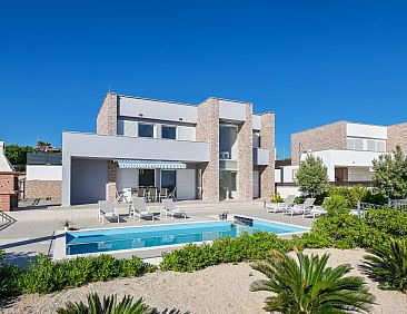 Vakantiehuis Luxuriöse Villa Royal I mit privatem Pool