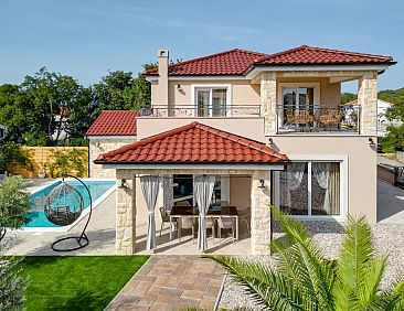 Vakantiehuis Villa "Lukas und Ana" mit Schwimmbad