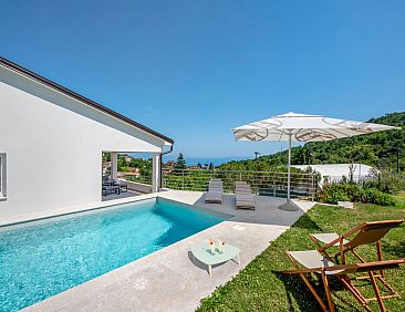 Vakantiehuis Villa Luni