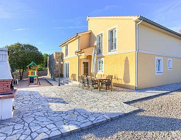 Vakantiehuis "Villa Vrh" mit eigenem Pool