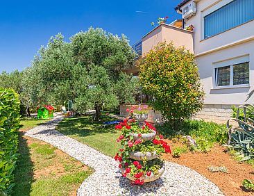 Appartement Wohnung "cesarek Apartman A2"