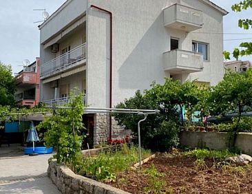 Appartement Wohnung "Ruhige Lage Drago