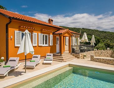 Vakantiehuis Exklusive und stilvolle Meerblick-Inselvilla