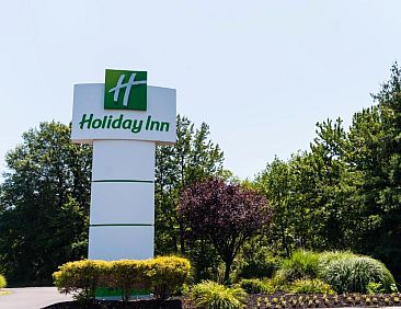 Holiday Inn Philadelphia South-Swedesboro, an IHG Hotel