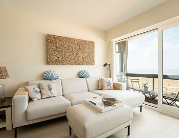 Appartement Pacific with parking and sea view