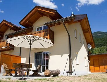 Haus Fustanuki met Hottub.