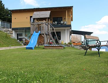 Appartement Appartement mit herrlichem Berg- und Seeblick