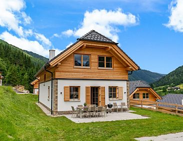 Chalet Pretzel
