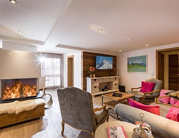 Premium Mountain View Suite