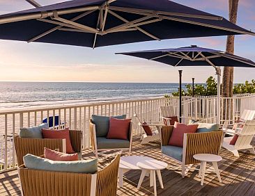 DoubleTree Beach Resort by Hilton Tampa Bay – North Reding