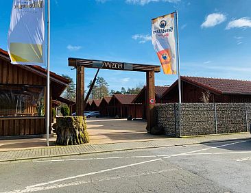 Roadcamp - American Motel &amp; Sportsbar