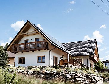 Vakantiehuis Domek pod Szarowym Lasem