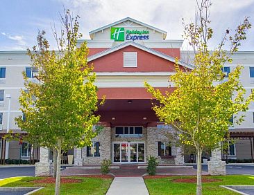 Holiday Inn Express Hotel &amp; Suites Palm Bay, an IHG Hotel