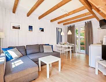 Vakantiehuis Bootshaus mit Schwimmbad