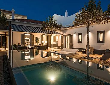 Casa BonTon-urban beach-townhouse