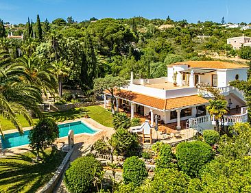Vrijstaande woning in Santa Bárbara de Nexe