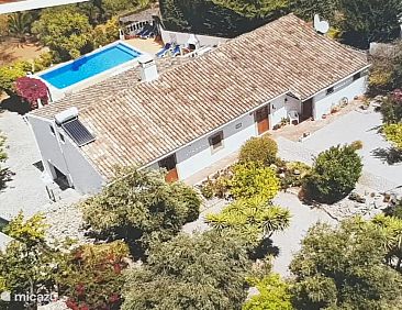 Casa São Romão met zwembad