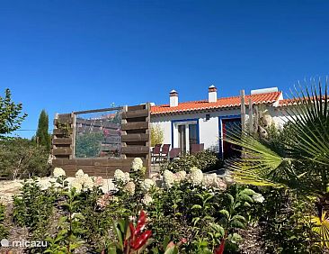 Modern landelijk vakantiehuis + tuin