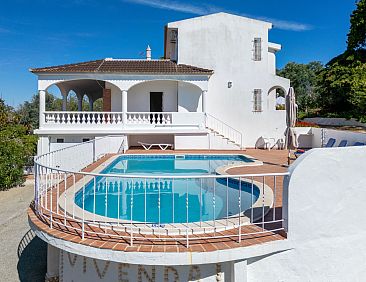 Vakantiehuis Neves I