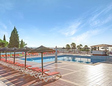 Appartement Studio-Apartment "Jardim" mit Gemeinschaftspool