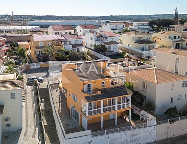 Vrijstaande woning in Algoz