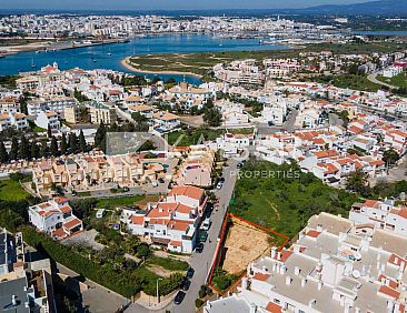 Kavel in Ferragudo