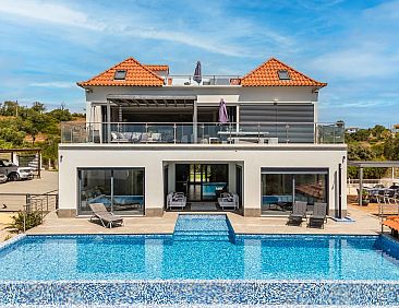 Vrijstaande woning in Moncarapacho