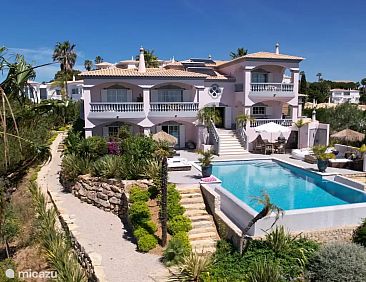 Villa Surga