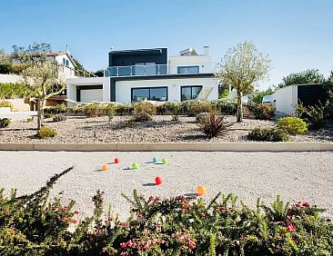 Villa33