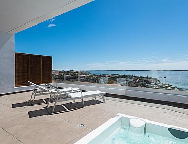 Altos de la Gloria Beach Apartments