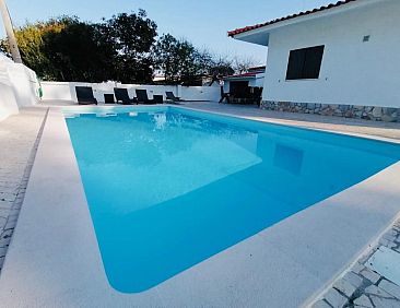 Vakantiehuis Luxuriöse Villa nur wenige Schritte vom Strand