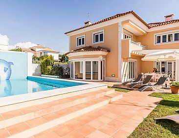 Villa Golfinho