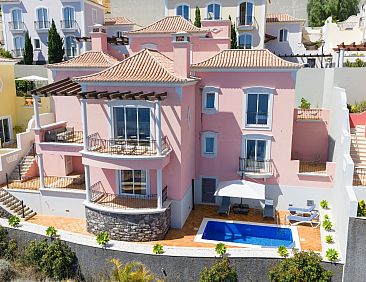 Vakantiehuis Villa Pembe bei Holiday Rental Madeira