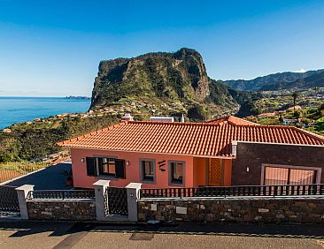 Vakantiehuis Elegantes Haus in Santana mit Garten und Grill