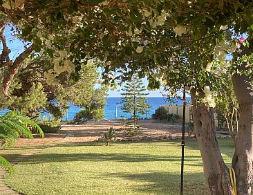 Appartement in Vila Baleira mit Garten