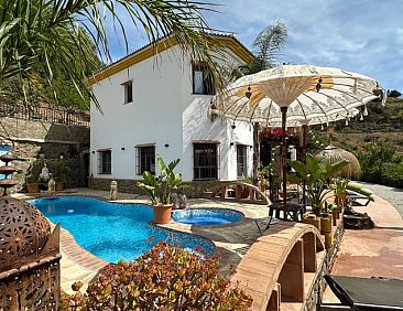 Vakantiehuis in Sayalonga