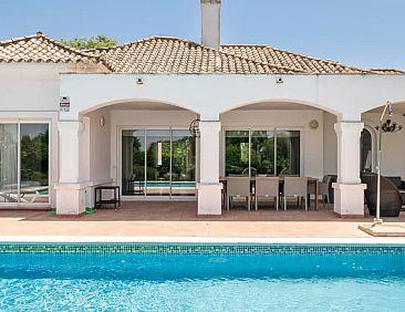 Acros Golf Villa