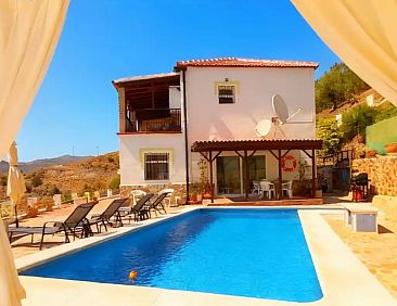 Villa Clara locatie! strand 10 min