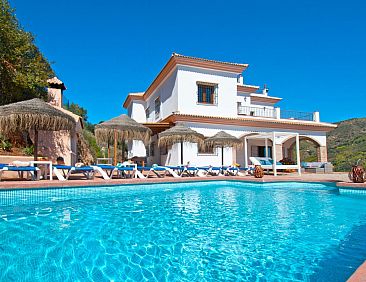 Vakantiehuis Villa Roble, Pers, Beheizter Pool, Petfriendly