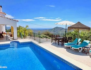 Villa Miraflores + Piscina Comares