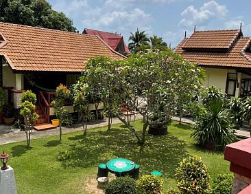 Starlight Haadrin Resort