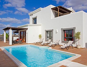 Vakantiehuis in Yaiza mit Großem Balkon