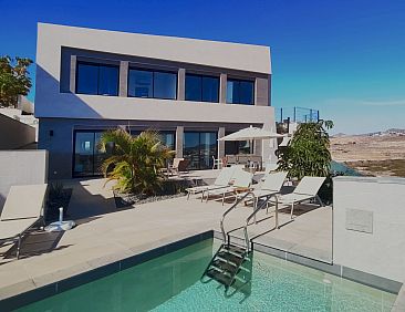 Vakantiehuis Atemberaubende Villa mit passender Aussicht