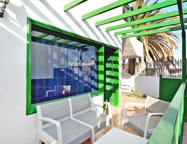 Appartement Wohnung mit Terrasse für 2 Erwachsene und 1 Kin