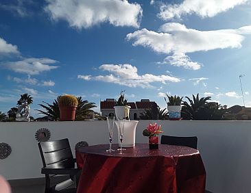 Vakantiehuis Sonniges Ferienhaus mit Grill, Garten und Pool