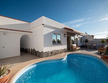 Vakantiehuis Villa Sue mit privatem Pool im Süden von Tener