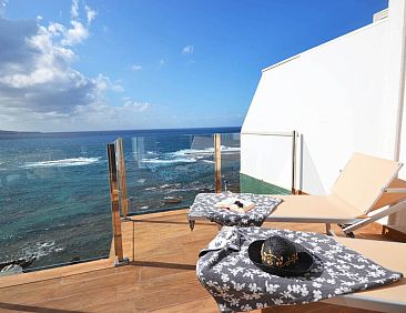 Appartement Wohnung mit privater Terrasse und Meerblick