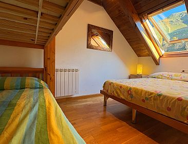 Appartement Dachgeschosswohnung mit Velux erta 3 Vall de Bo?