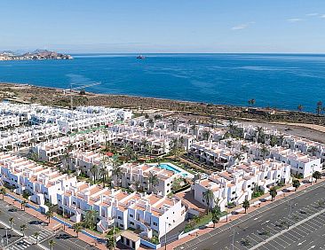 Geschakelde woning in San Juan De Los Terreros